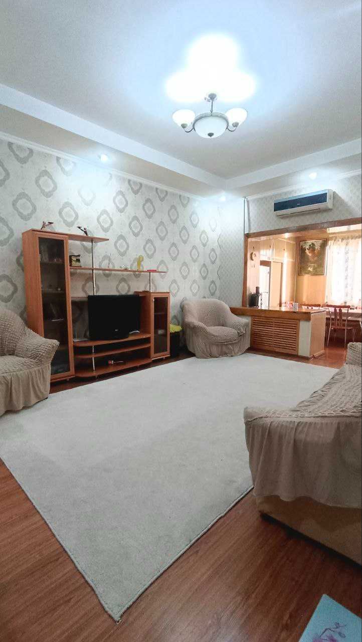 Продается 3\5\5 квартира с мебелью и техникой, метро Ташкент