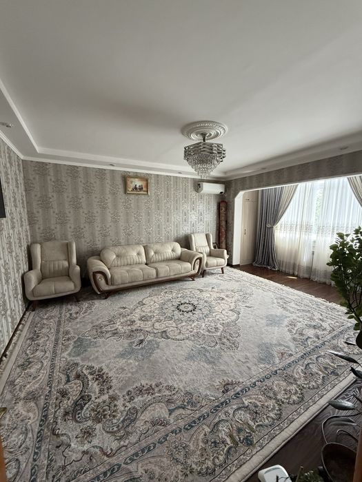 Продаётся Юнусабад 6 квартал 2 комнатная квартира орентир Конечка