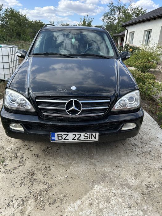 Mercedes ML270 Autoutilitara