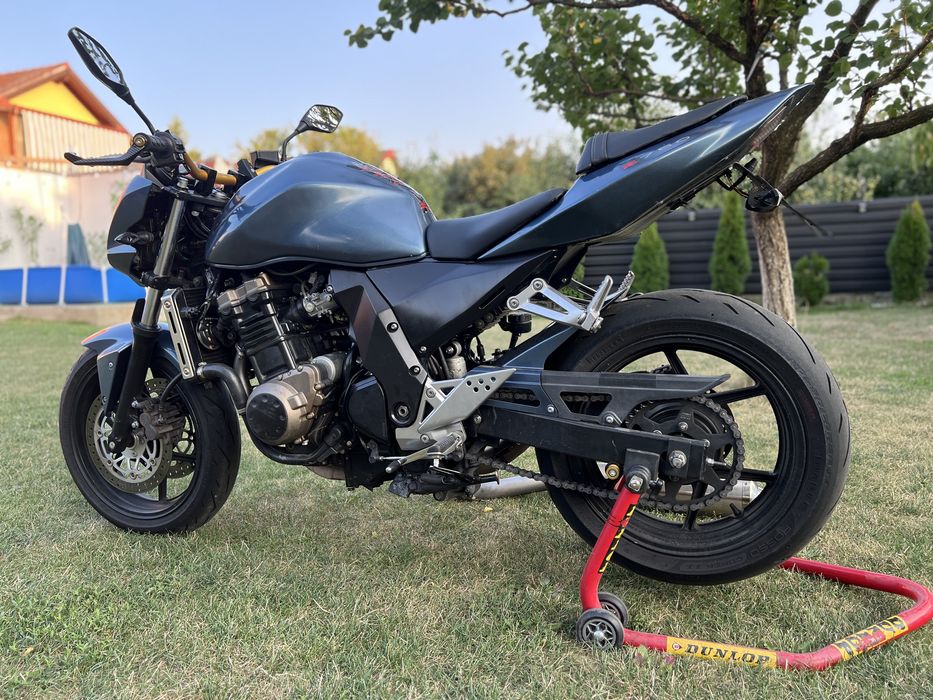 Kawsaki z750 2004
