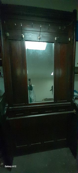 Cuier cu oglindă de colecție ani 60