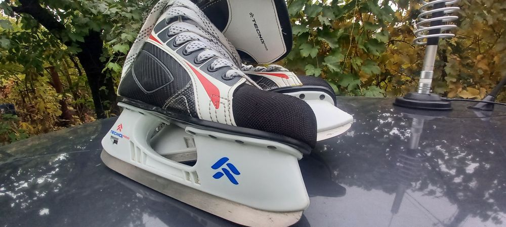 Patine Toronto Tecno Pro marimea 42