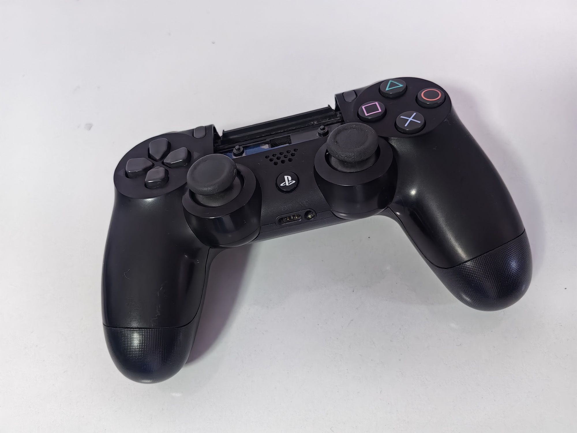 Ps 4+controller добро състояние