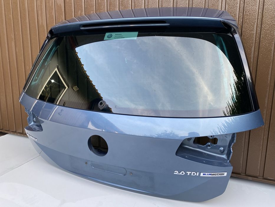 Haion vw Passat B8 Highline cod culoare LB5J 2015-2020