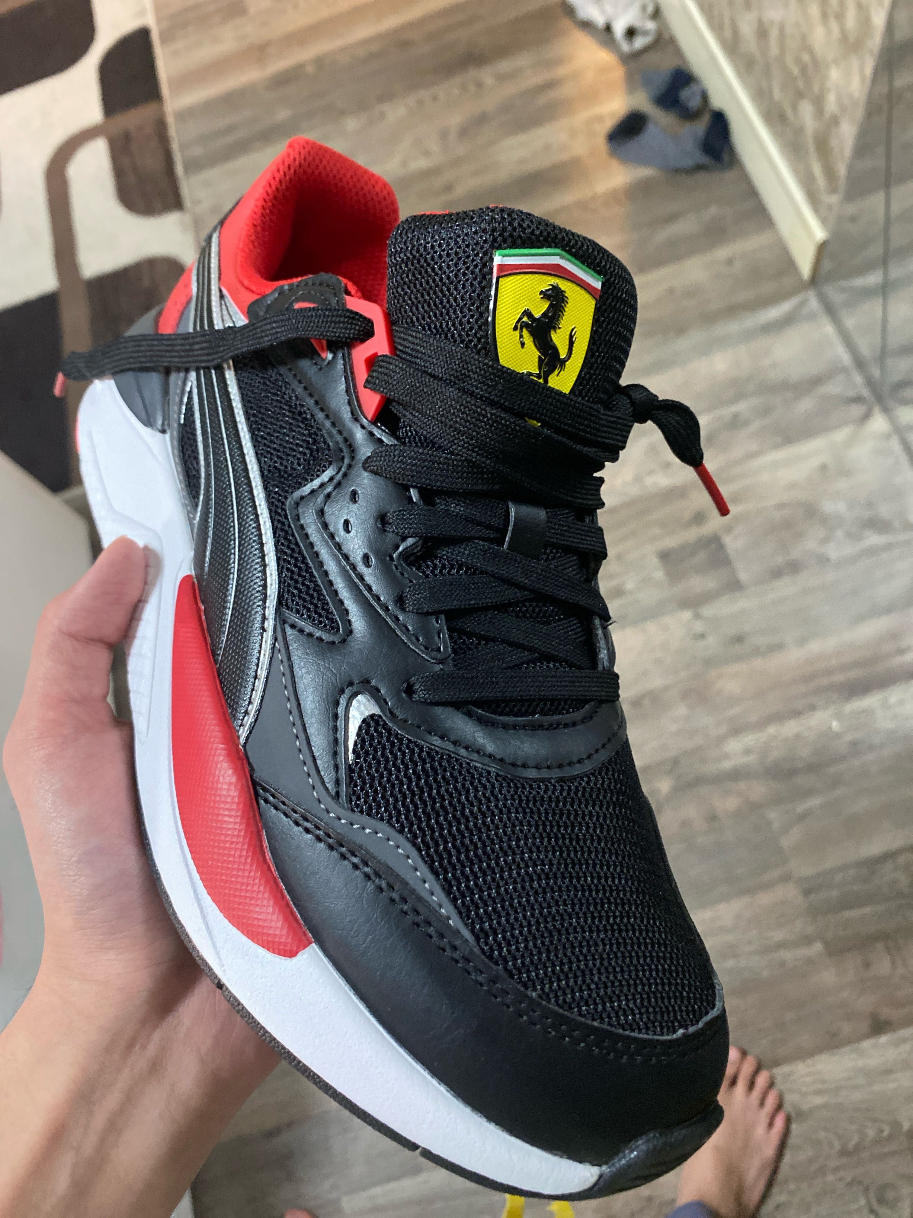 Кроссовки оригинал  Puma x Ferrari