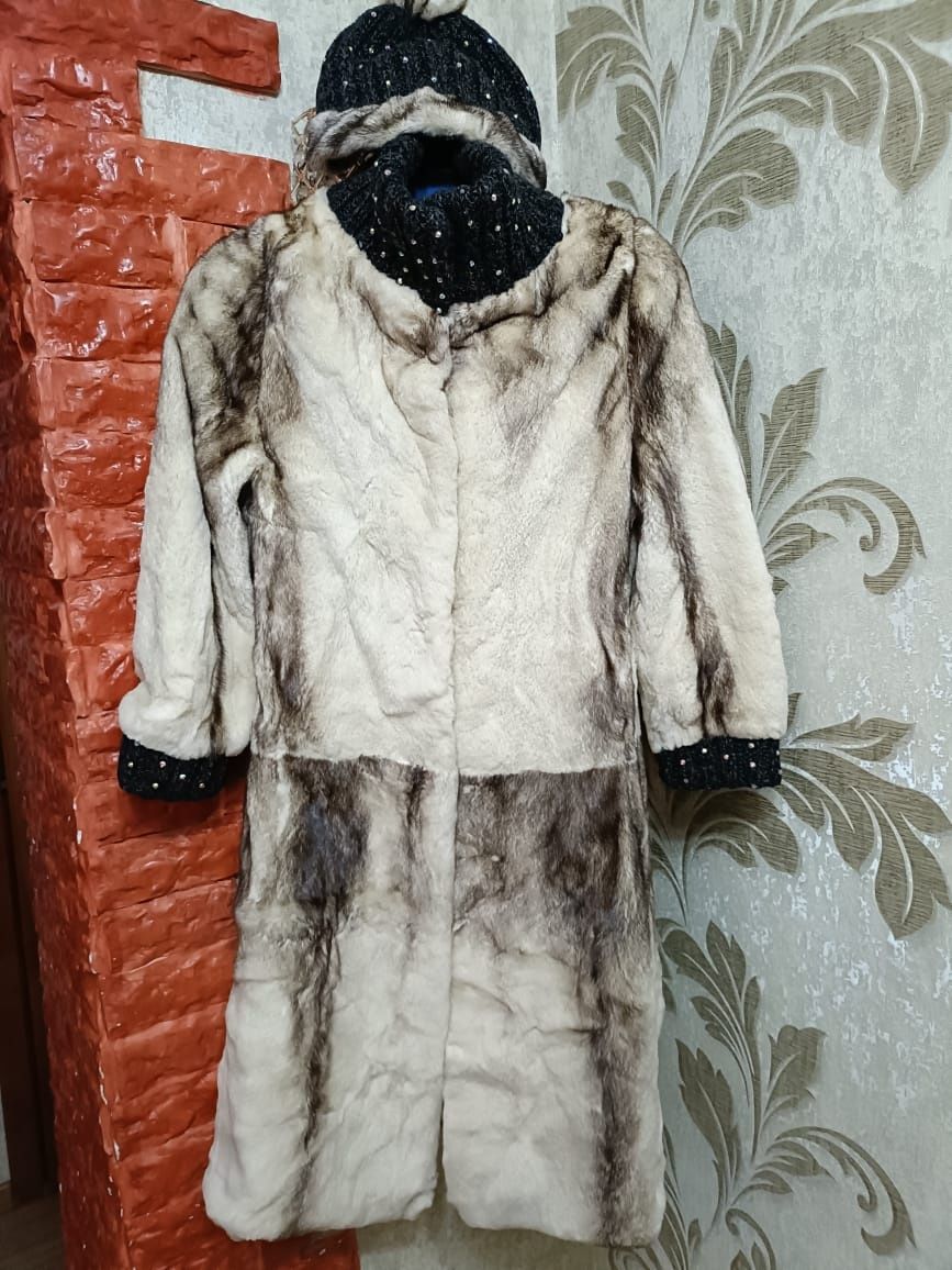 Продам шубу, на 11 - 15 лет девочка