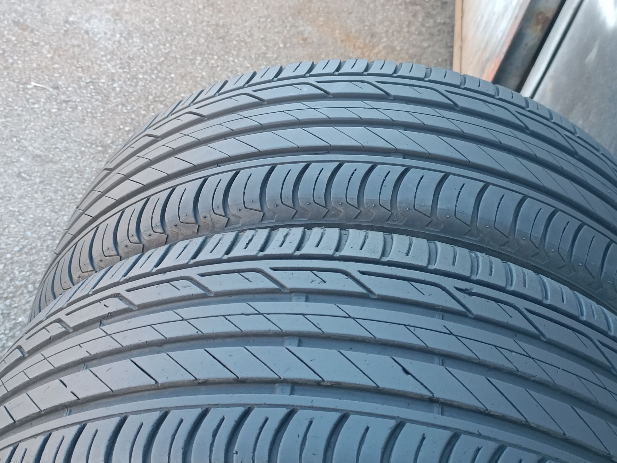 215/50/18 Bridgestone Дот 0321
