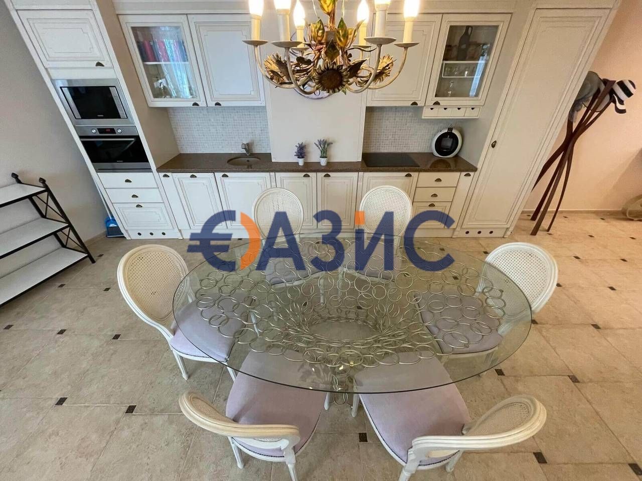 Продава се Тристаен апартамент в Свети Влас - 138 кв.м за 2029 €/кв.м - Снимка #9