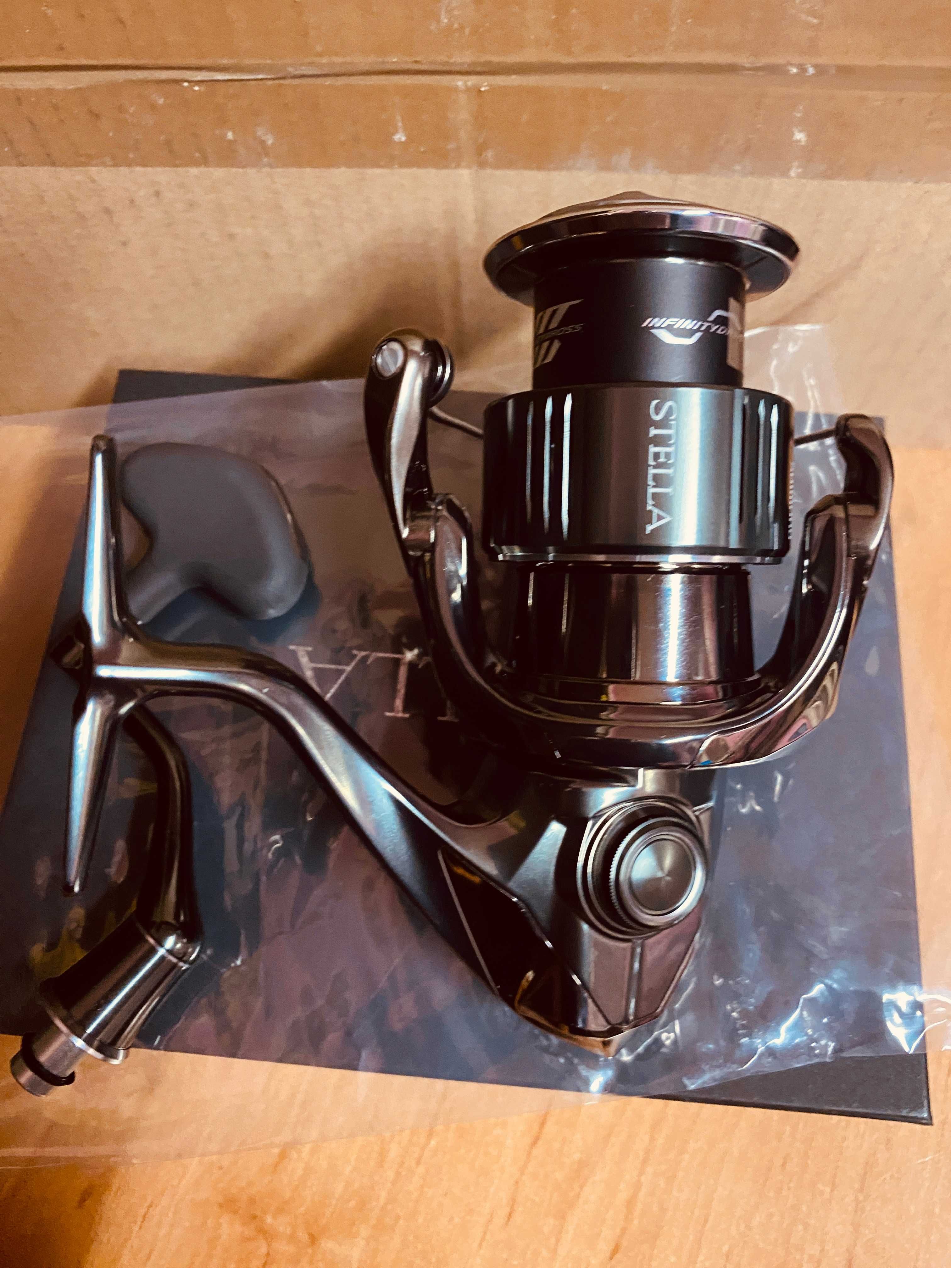 SHIMANO Stella 4000 XG FK - 2022  Чисто нова