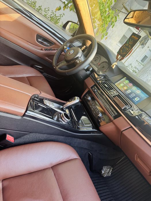 Bmw F10, seria 5, 520d