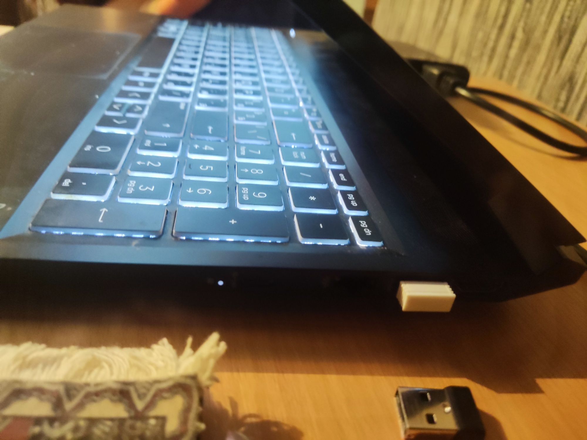 HP Pavilion Gaming 16 | i5-10300H | GTX 1650 Ti | SSD 256 + HDD 1TB