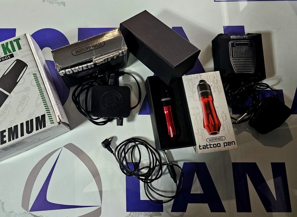 Vând kit de tatuat pentru începători