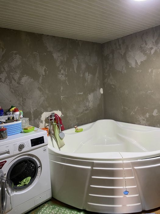 Продается участок . Старый дом