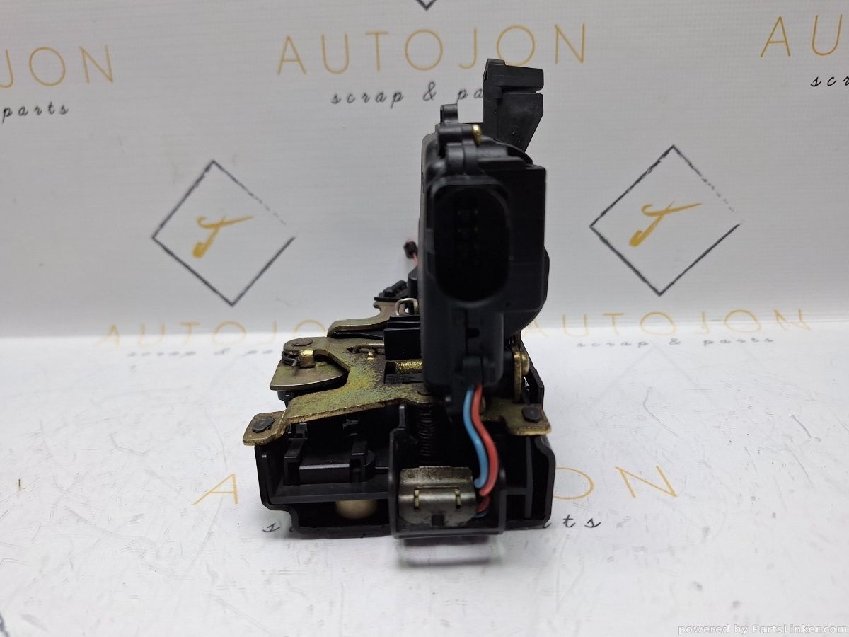 Broasca usa dreapta fata SKODA OCTAVIA (1U2) [ 1996 - 2010 ] 1.6 (AEH, AKL) 74KW|101HP OEM 6X1837014H