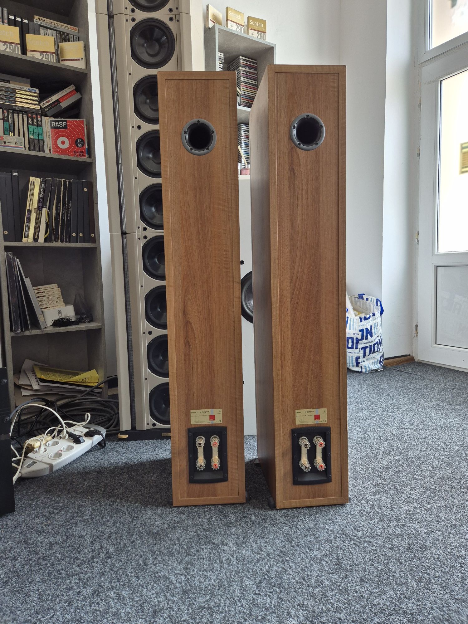 Dali Ikon 7 boxe top