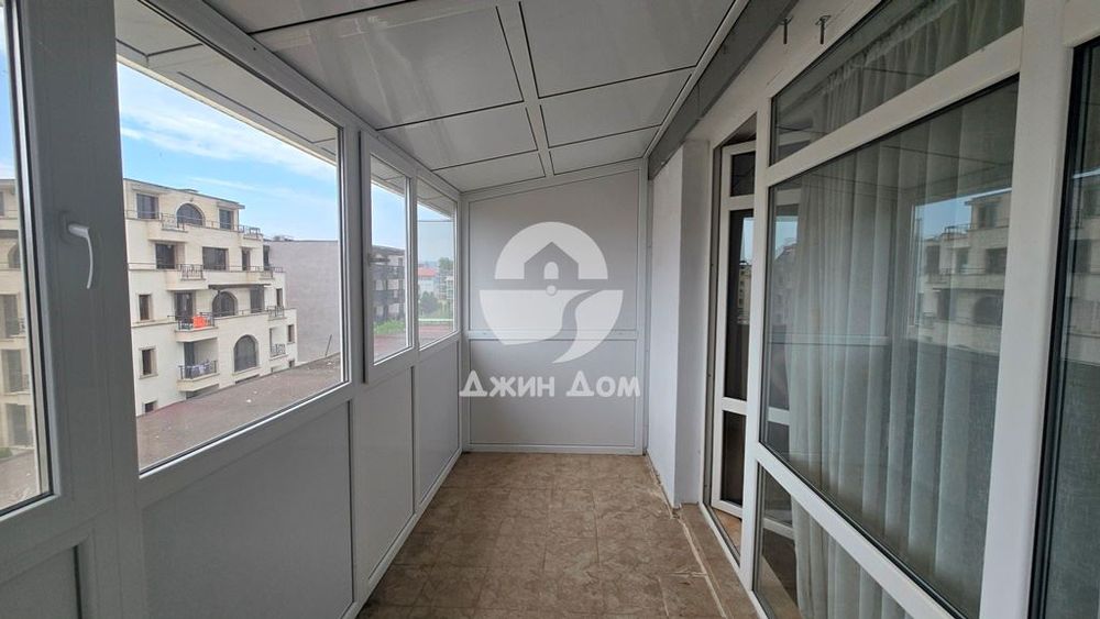 Просторен тристаен апартамент в к-с “Елит 4”, к.к. Слънчев бряг
