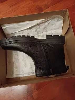 новая мужская зимняя обувь