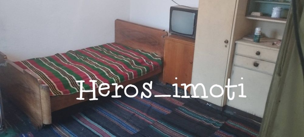 Продава се Къща в Казанлък - 60 кв.м за 485 €/кв.м - Снимка #3