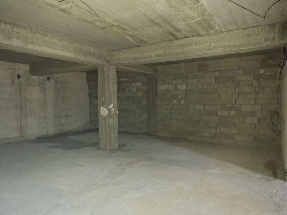 Noturar joy sotiladi fargona shaxar sentrida