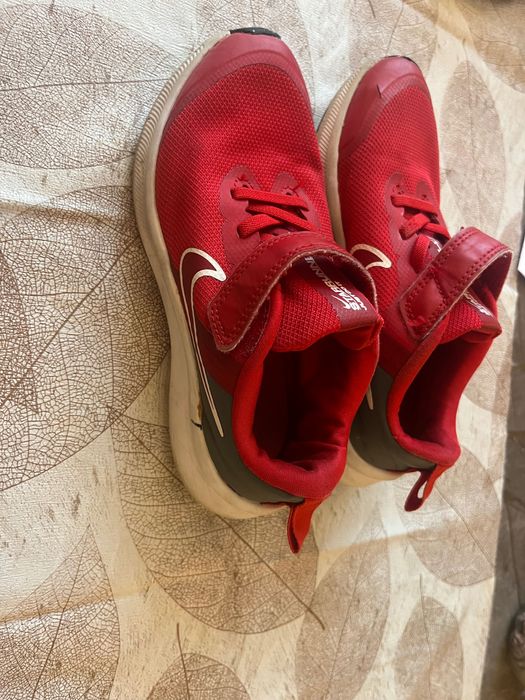 Детски маратонки NIKE