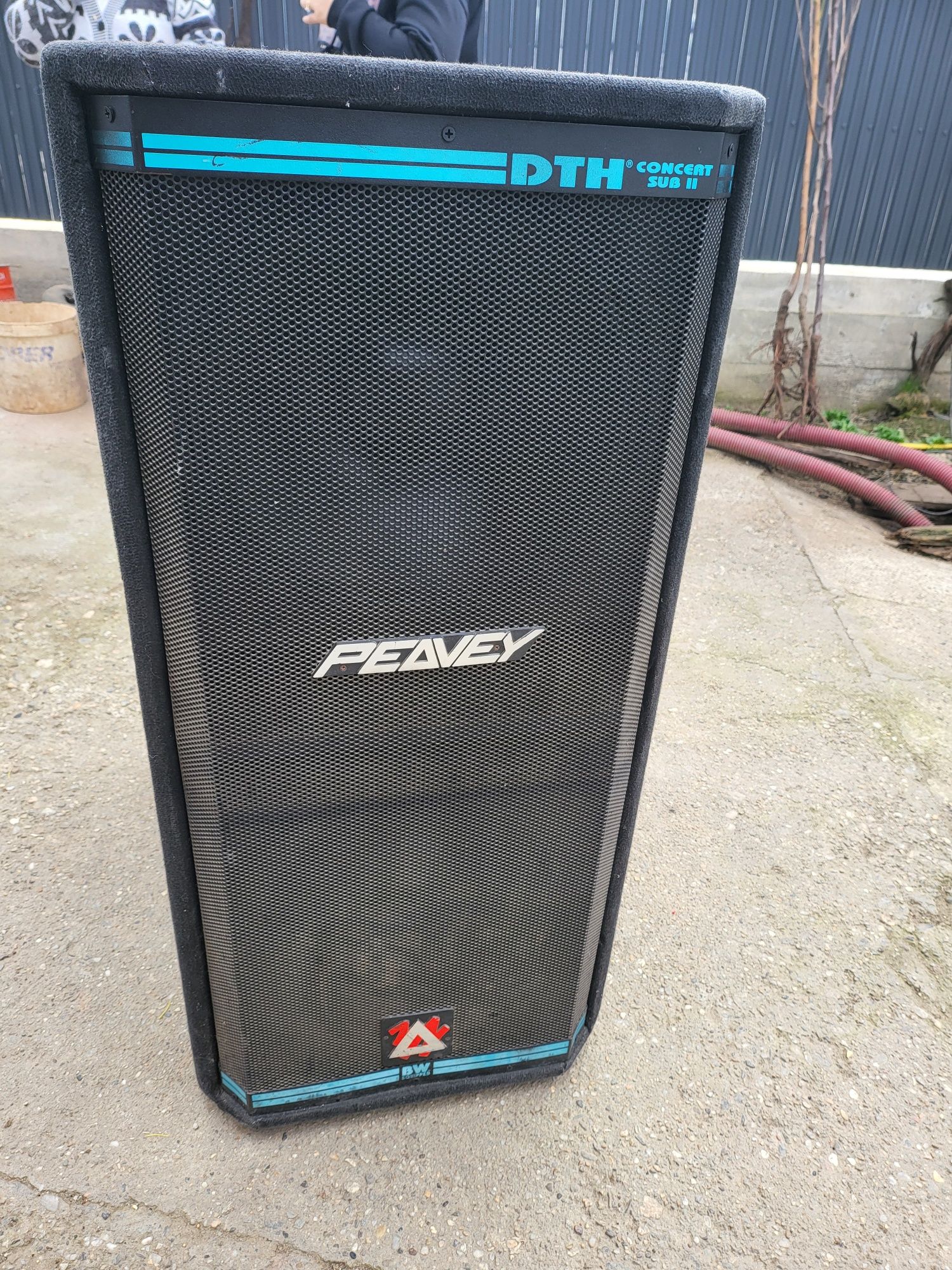 Bas pasiv dublu 2x15 peavey concert sub 2