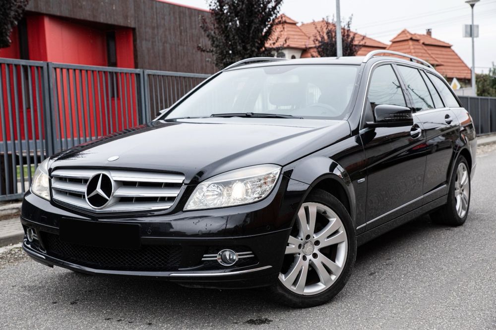 Mercedes Benz C Class 2011
