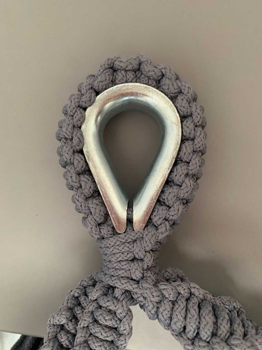 Leagăn, realizat în tehnica macrameului