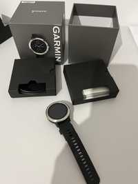 Ceas smartwatch Garmin Vivoactive 3, HR, GPS, Silver, Silicone Black