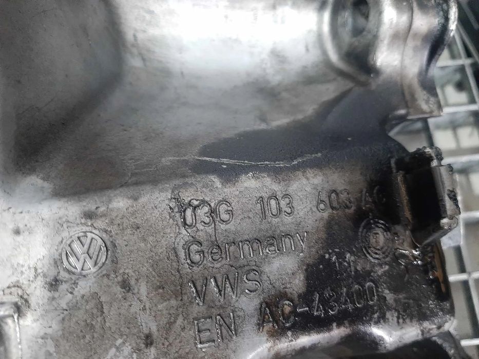 Baie ulei 2.0 tdi bkd bkp bmr bmn skoda octavia 2 vw golf 5 touran passat b6 audi a3 8p 03g103603ag