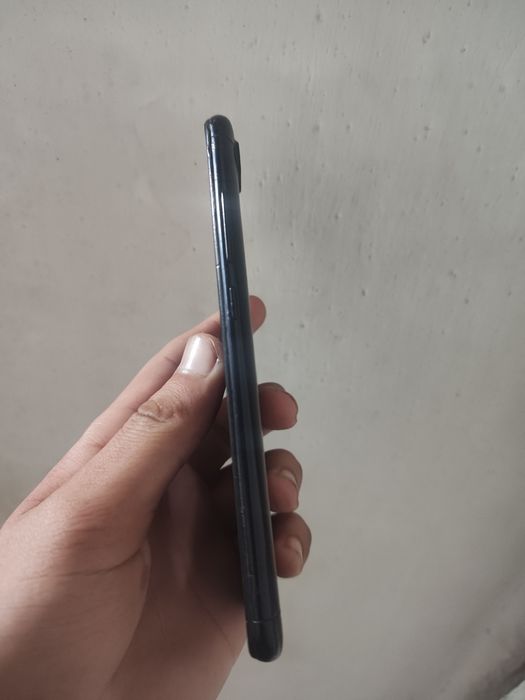 Redmi 6a sotiladi.
