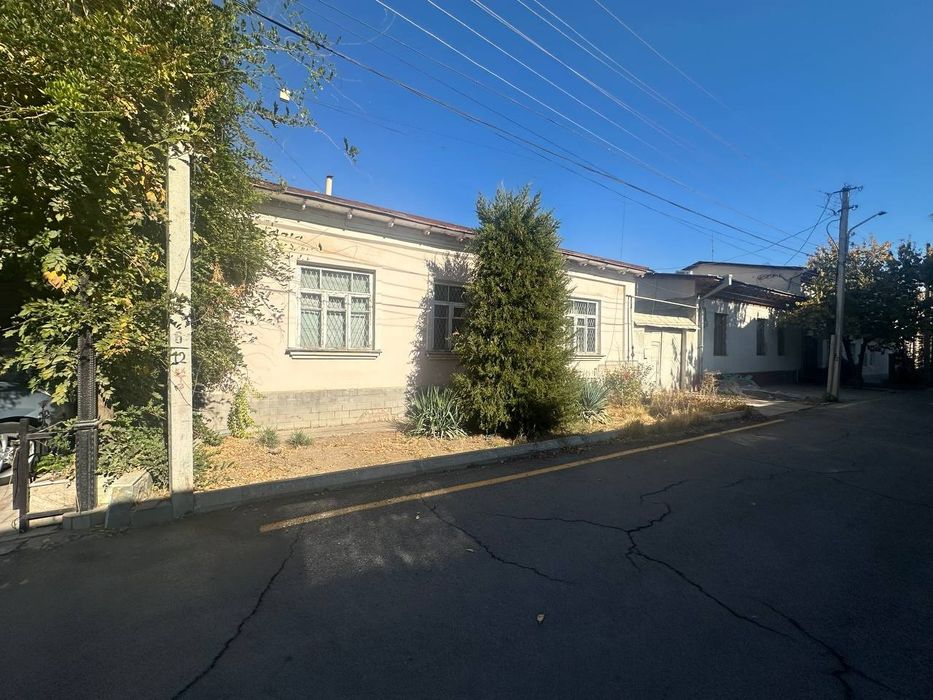 Ер хисобида ҳовли сотилади