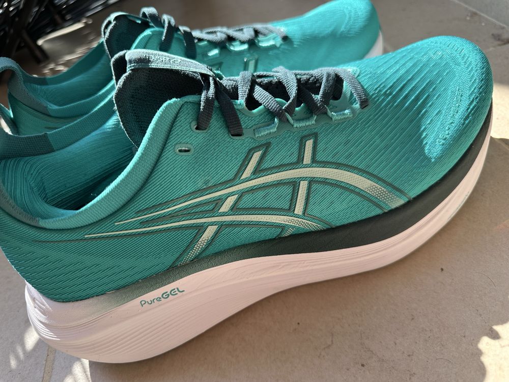ASICS Gel Nimbus 27
