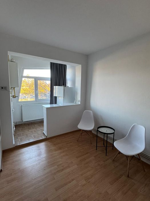 Garsonieră de închiriat