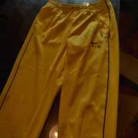 Pantaloni Nike Air - Mărimea S, Noi