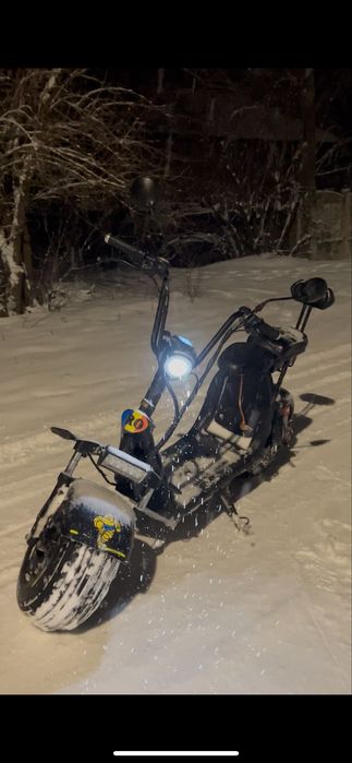 Scuter electric citycoco