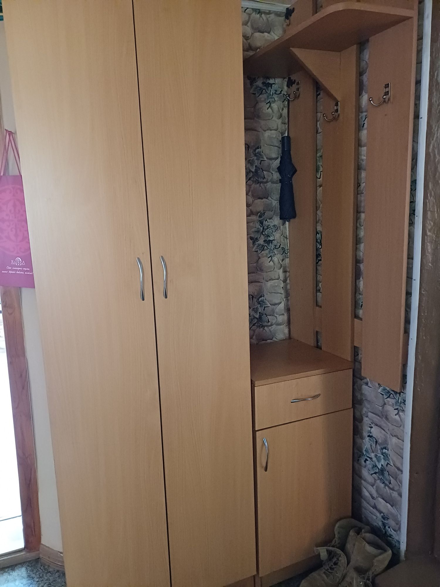 Продам мебель для прихожей