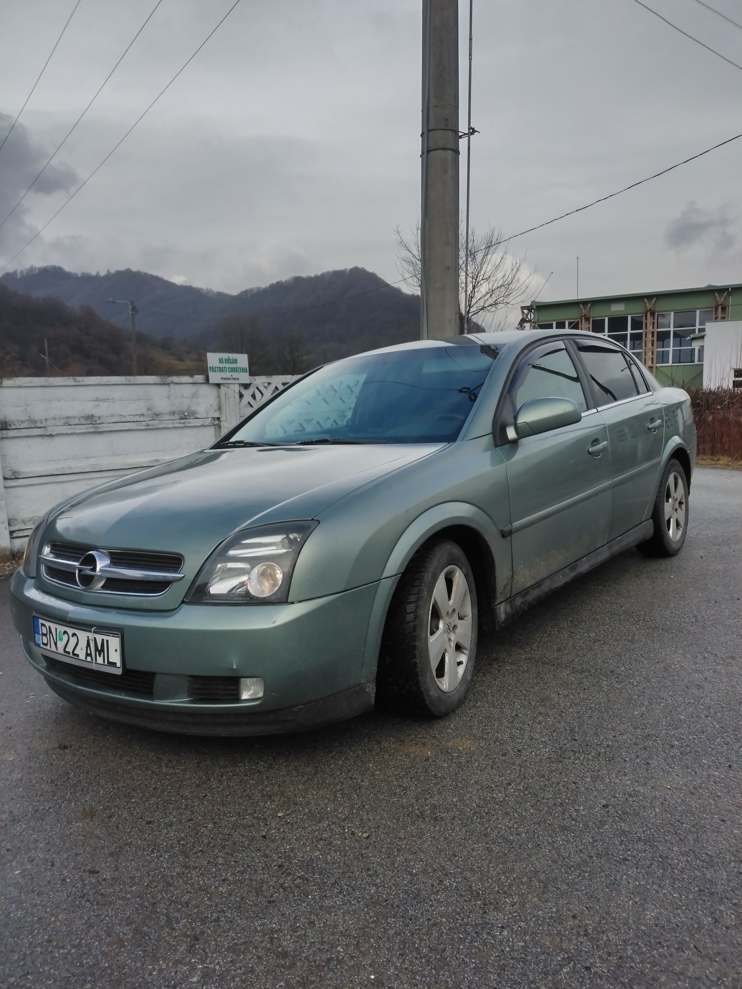 Vând Opel Vectra C, an 2004, motor 20 DTI, distribuție pe lanț!