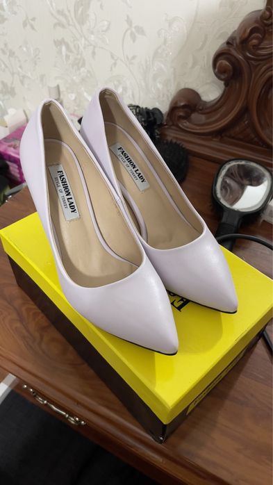 Пролам новые туфли