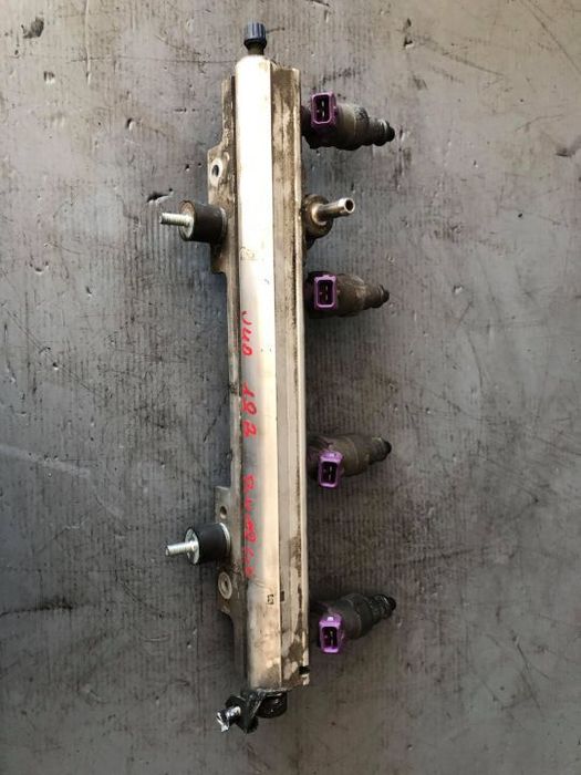 rampa cu injectoare  1.8 b b4184s volvo v40 v50 s40 s50 c30