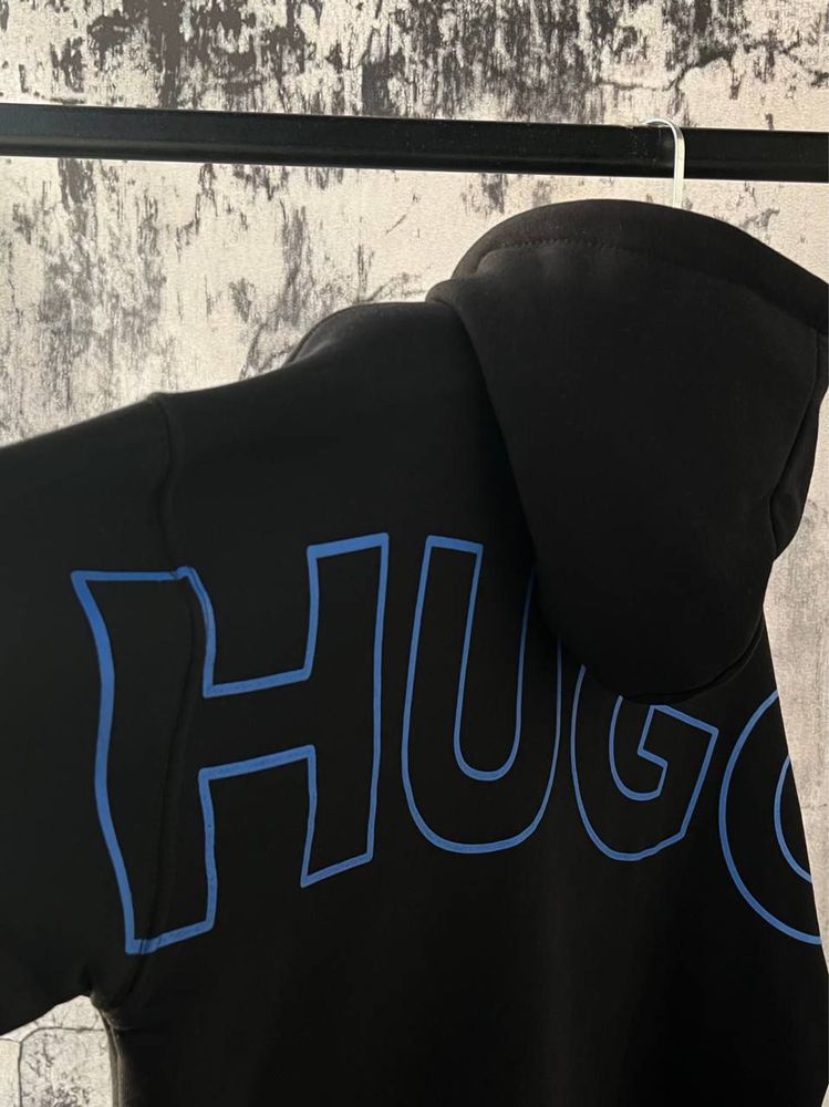 Мъжки суитчър Hugo