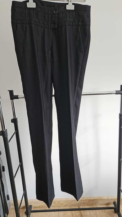 Pantaloni eleganți dama – Silhouette