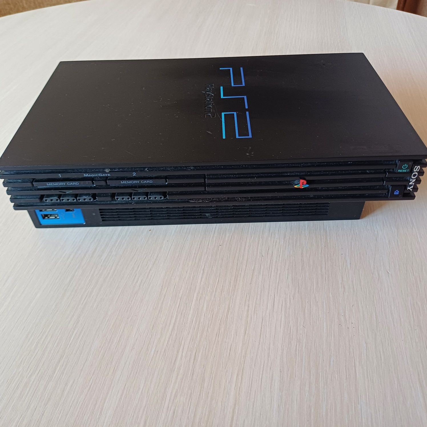 Playstation 2 с  6 игри
