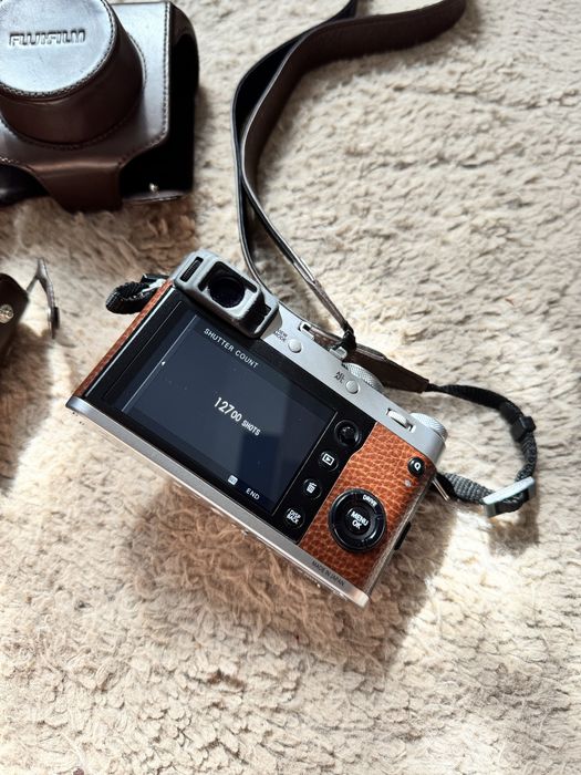 Fujifilm X100F Limited Edition Brown stare impecabila