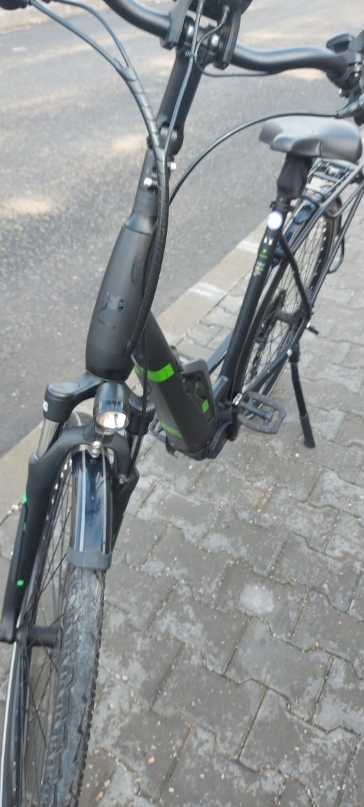 Bicicletă electrică Pegasus Solero E9 Sport CX