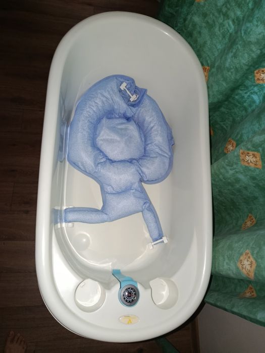 Ваничка със стойка