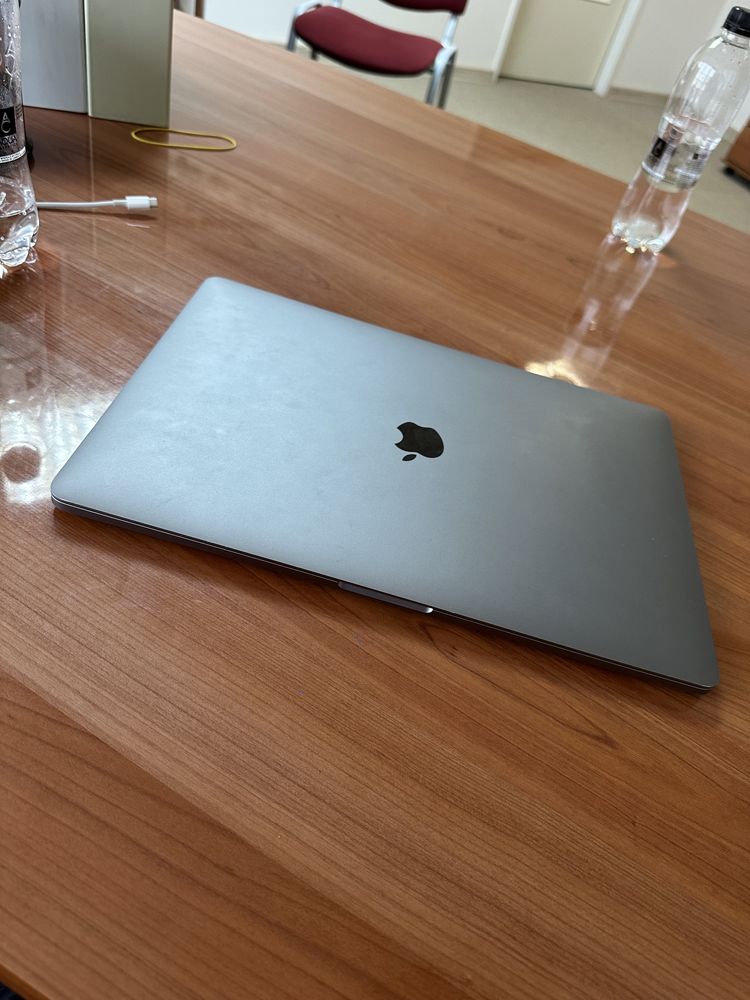 Macbook Pro 15 2019