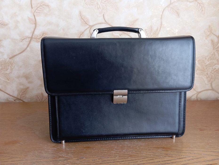 Кожаный портфель турция