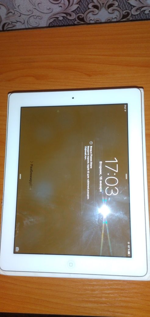 Продаеться Планшет Ipad 2