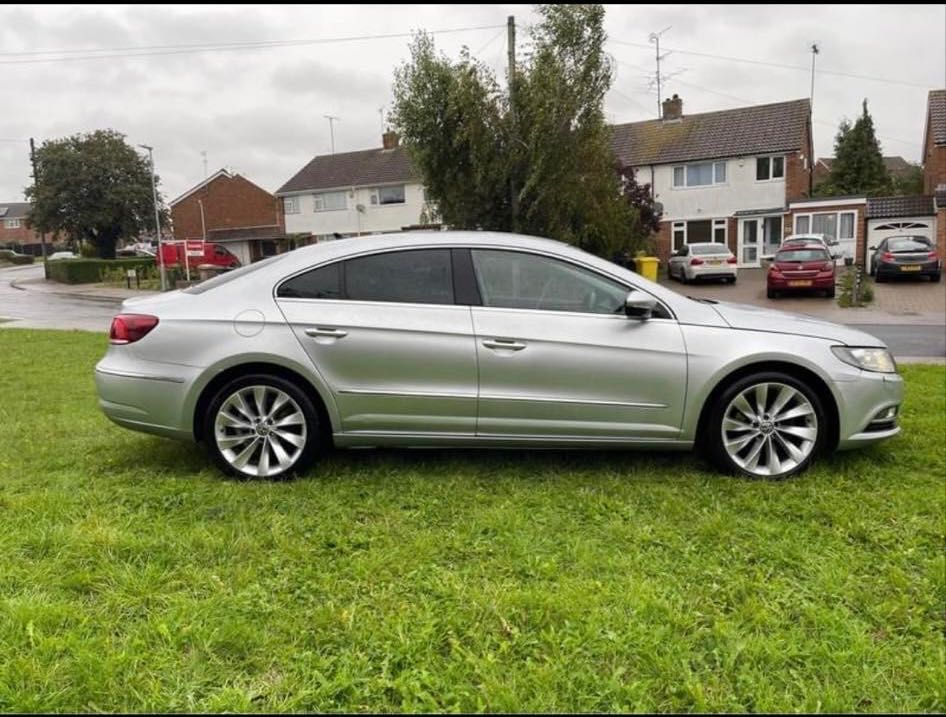 Volkswagen CC 2.0 tdi 140 cp