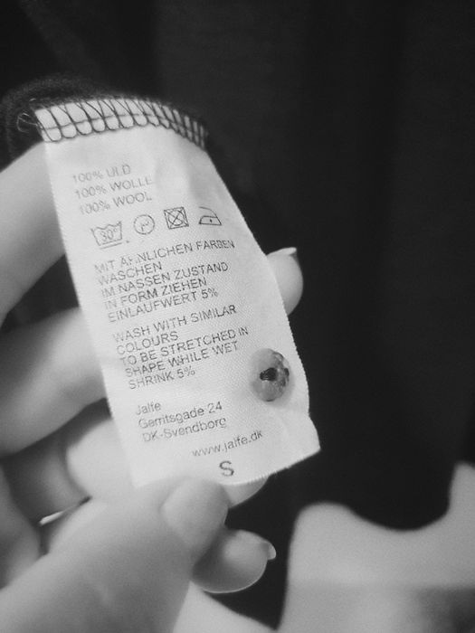 Jalfe 100%мерино вълна/копчета гръб